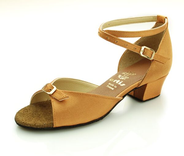 ARTIS model Dd-10 cielista satyna